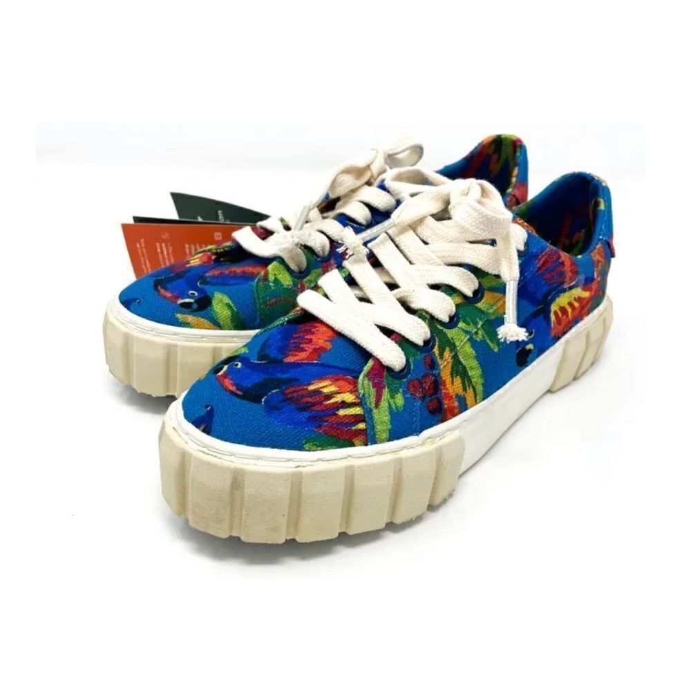 Farm Rio Macaw Tropical Platform Sneaker NWT Size